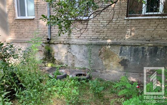 В Кривом Роге двухлетний ребёнок выпал из окна