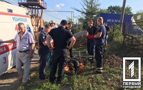 В Кривом Роге во время земельных работ засыпало мужчину