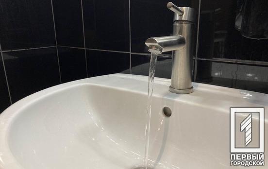 Сады, школы и сотни домов: в Кривом Роге отключили воду, - адреса