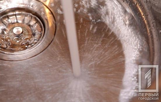 Из-за повреждённого трубопровода в Кривом Роге без воды временно остались жители двух домов