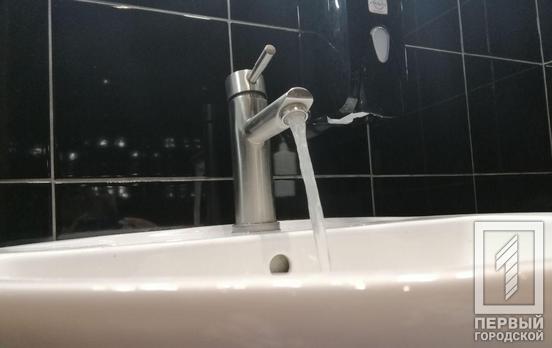 Аварийное отключение: жители некоторых улиц Кривого Рога остались без воды (адреса)