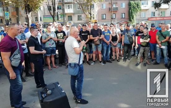 84 человека с шахты «Родина» Кривого Рога присоединились к забастовке своих коллег, которые пятеро суток не поднимаются на поверхность