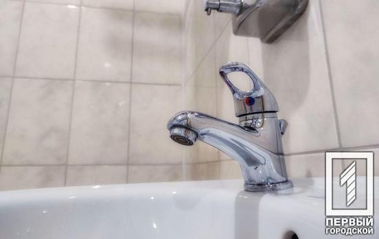 На некоторых улицах в Кривом Роге временно ограничили подачу холодной воды, - адреса