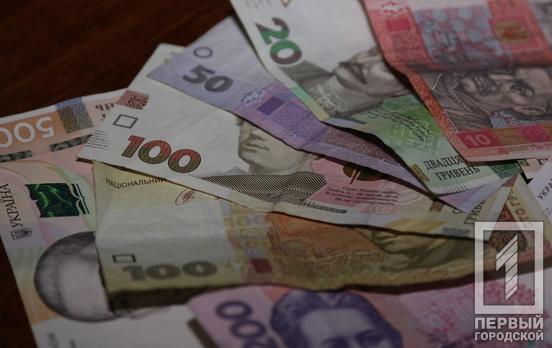 «Конец эпохи бедности»: в проекте бюджета на 2021 год Кабмин урезал финансирование обороны и фонд выплаты субсидий