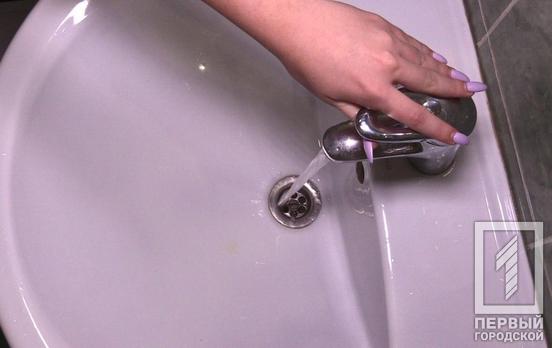 В Кривом Роге десяток улиц и школа остались без воды: кому отключили