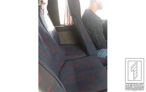 В маршрутке Кривого Рога горожане заметили странные сидения, - соцсети