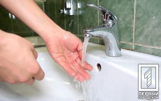 Из-за неотложных работ в Кривом Роге ограничили подачу воды, - адреса