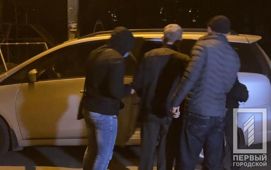 В Кривом Роге нашли пожилого мужчину, который вероятно «заминировал» горсовет