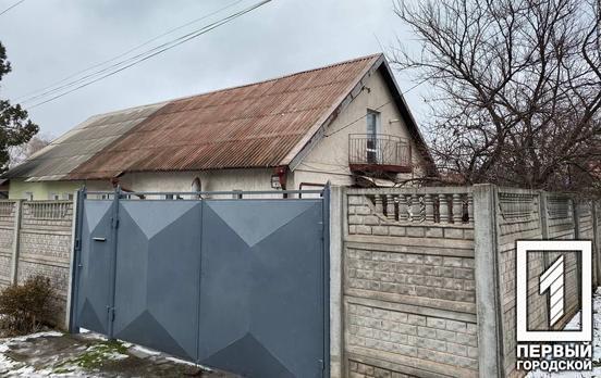 В одном из частных домов в Кривом Роге повесилась женщина