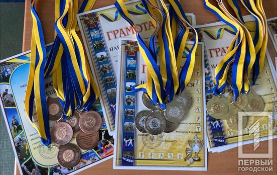 Нацгвардейцы из Кривого Рога одержали победу на чемпионате по боевому самбо