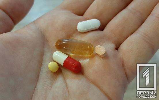 В Кривом Роге школьница отравилась лекарствами