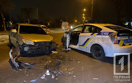 В Кривом Роге Hyundai врезался в экипаж патрульных