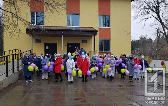 Во Всемирный день борьбы с туберкулёзом в Кривом Роге медики провели флешмоб