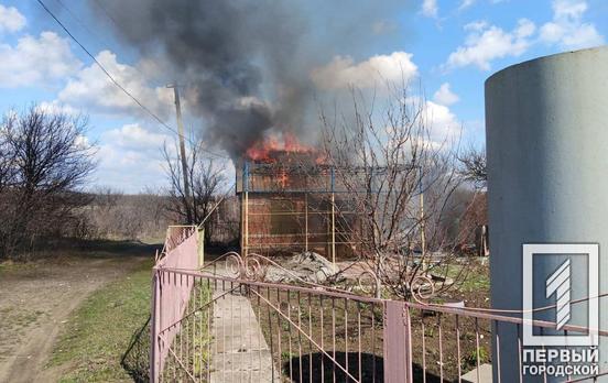 В Кривом Роге в садовом товариществе сгорел дом