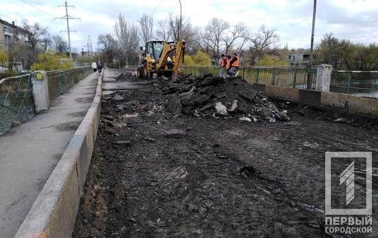 В Кривом Роге стартовал капитальный ремонт моста на Староярморочной: как объехать