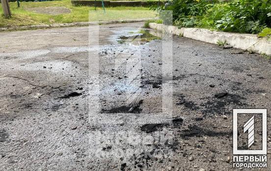 В Кривом Роге от короткого замыкания загорелся автомобиль