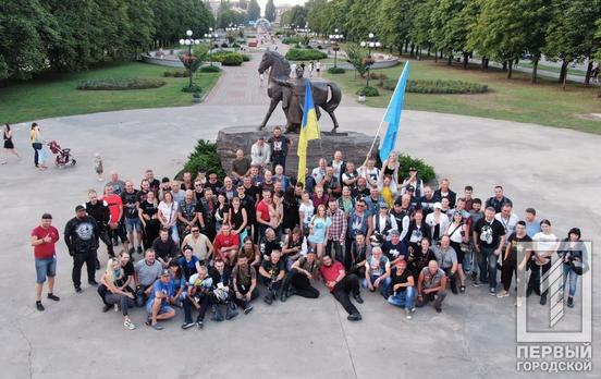 «Мотопробіг єдності 2021»: до Кривого Рогу прибули байкери з усієї країни