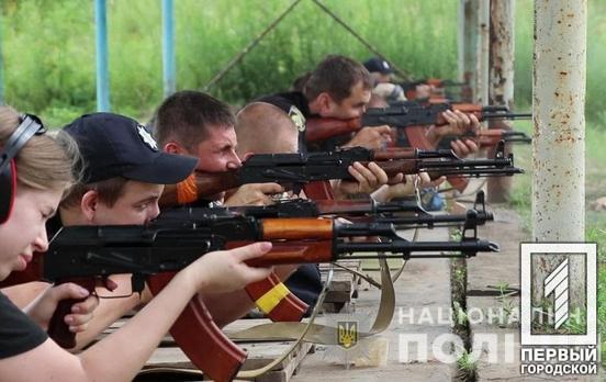 Полицейские из Кривого Рога одержали победу и заняли призовые места на региональном чемпионате Главного управления по боевой стрельбе
