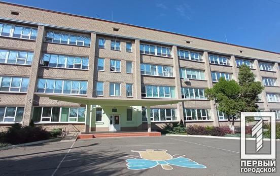 В Україні вакциновано 81% працівників шкіл, – прем’єр Шмигаль