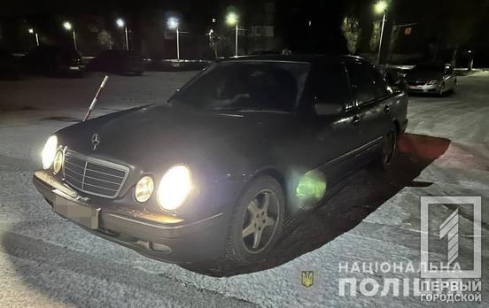 Викрадача легковика зі СТО у Кривому Розі затримали у сусідній області
