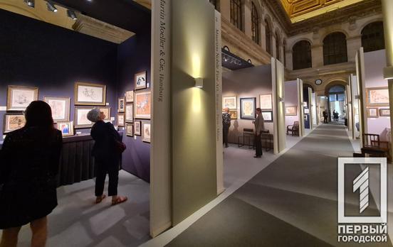 Криворіжанка Зоя Скоропаденко організувала виставку на Тижні Малюнка в Парижі