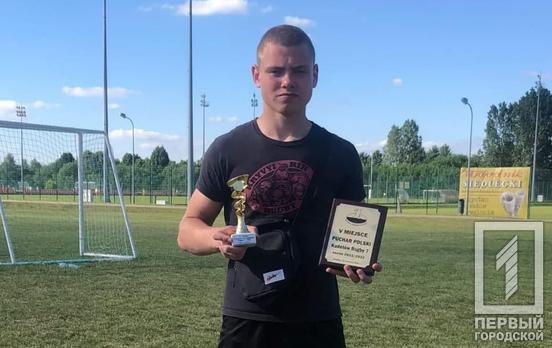 Призове місце здобув на Чемпіонаті Польщі з регбі-7 вихованець спортивної школи Кривого Рогу