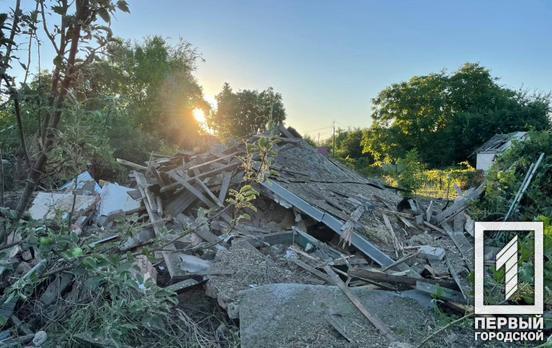 Ворог із артилерії атакував прифронтове місто Криворізького району