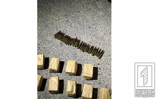 На одному з блокпостів Кривого Рогу нацгвардійці знайшли у чоловіка в рюкзаку 300 набоїв