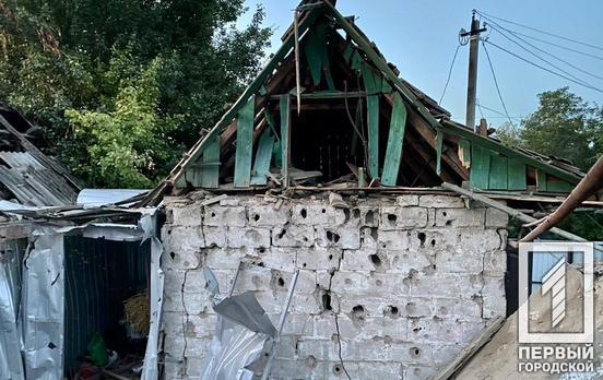 Двоє людей постраждали в результаті ворожого нічного обстрілу Нікопольського району