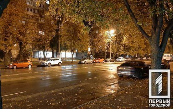 З 1 жовтня за межами населених пунктів водіям слід вмикати ходові вогні або фари