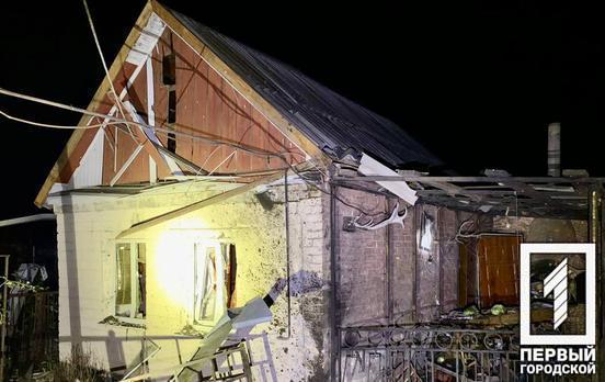 Понад 100 снарядів росіяни випустили по нічному Нікополю: троє поранених, серед них – дитина