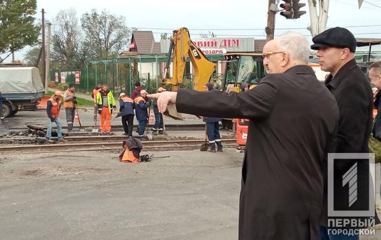 Юрій Вілкул: «Навіть в умовах воєнного часу у місті збережена та працює міська інфраструктура, наразі тривають ремонтні роботи з заміни трамвайних колій та дорожнього полотна у Металургійному районі»