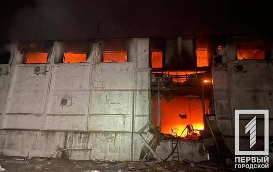 Ворог вночі бив по Дніпру дронами та артилерією громадам області