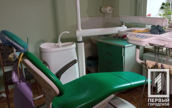 Від початку повномасштабного вторгнення сотням військових безкоштовно допоміг криворізький стоматолог