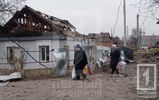 Зруйновані житлові будинки,  школи та садочки: у Кривому Розі підраховують наслідки ракетного удару