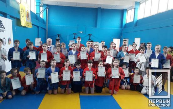 Спортивні вихідні: у Кривому Розі пройшов Чемпіонат міста з самбо серед юнаків та дівчат