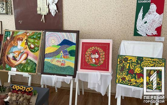 Вихід на фінішну пряму фестивалю «#ПроЧитай_Про_Кривий»: експертне журі відібрало найкращі поробки на тему «Образ Козака Рога в моєму творчому уявлені»