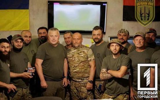 Бійці 7-го окремого батальйону «АРЕЙ» Криворізької бригади тероборони отримали відзнаки від Головнокомандувача ЗСУ