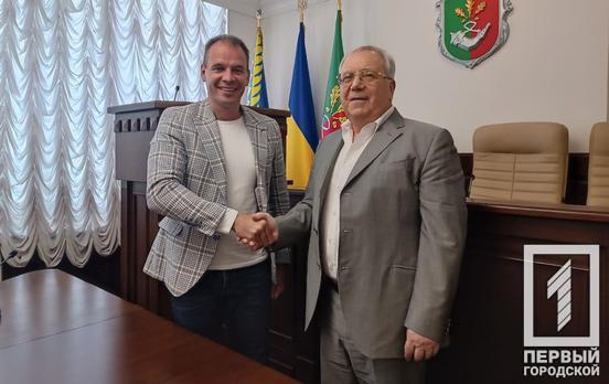 Ю