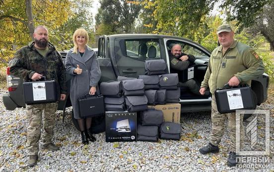 Численна кількість квадрокоптерів, мікроавтобус, тепловізор і низка іншого для захисту України від рашистської навали: у Раді оборони Кривого Рогу розповіли про допомогу Героям впродовж цього тижня