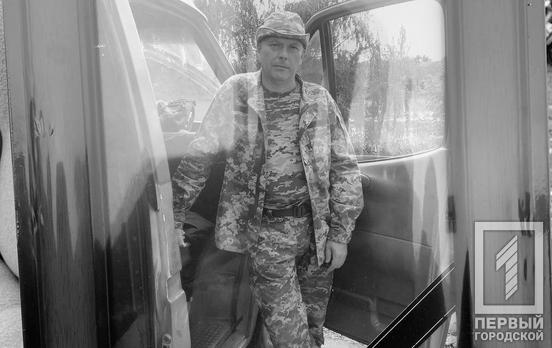 «Він був моїм захистом, моїм помічником»: у Кривому Розі попрощалися з воїном 53-ї ОМБр Віктором Галушкою