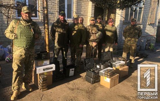 Квадрокоптери, тепловізійні приціли, авто: у Раді оборони Кривого Рогу відзвітували про поміч захисникам на поточному тижні