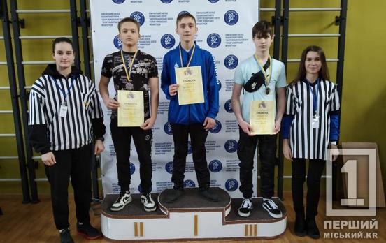 Справжні силачі Кривого Рогу: вихованці ЦПО «Терни» здобули два десятки відзнак на обласній першості з армрестлінгу