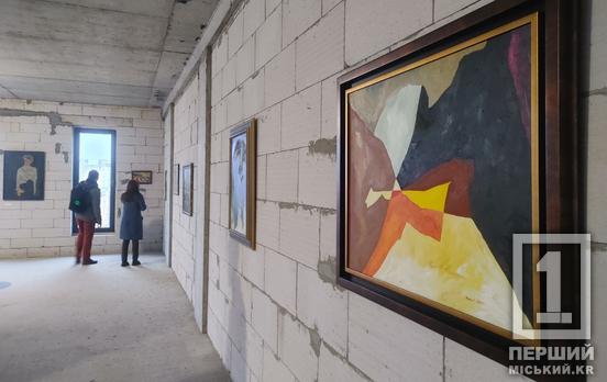 Швидкоплинність сучасного світу: у Кривому Розі презентували виставку «Три години: неофіційне мистецтво Одеси другої половини XX століття»