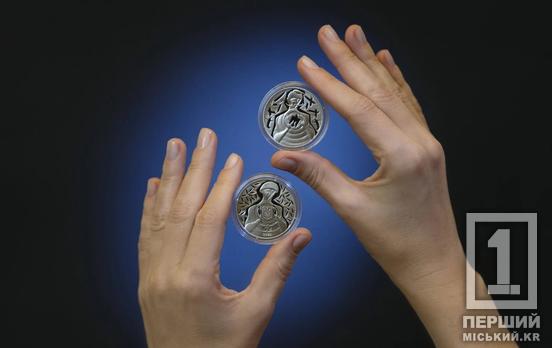 Оберіг для Героїв: НБУ випустив монету «Ні куля, ні шабля»
