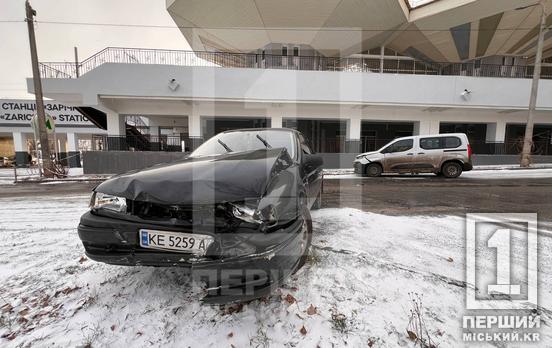 Люди целы: на Заречном столкнулись два автомобиля