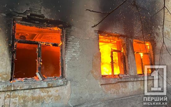 Вогонь охопив щонайменше 200 кв