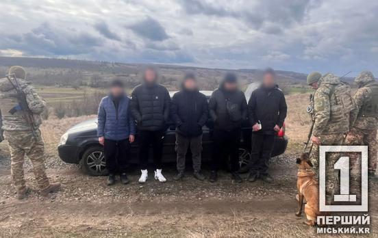 Загрузли у багнюці та «спалилися»: на Одещині мешканцям Дніпропетровщини не дали втекти з України