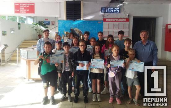 Медальна скарбниця Кривого Рогу продовжує примножуватись: 11 нагород привезли плавці ДЮСШ №6 з Кам’янського