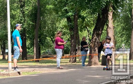 Вітер у волоссі та радість у душі: містяни спостерігали за першими дитячими перегонами від центру «ЯМаріуполь